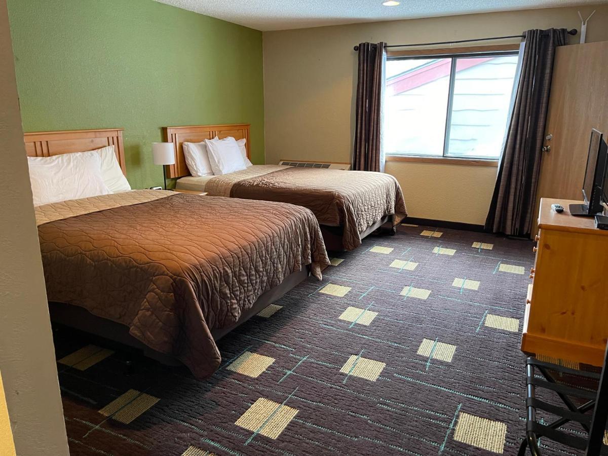 Walker Hotel Экстерьер фото